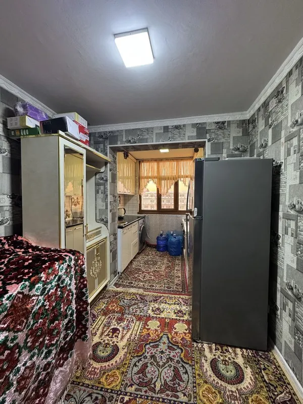 Срочно квартира сотилади 4