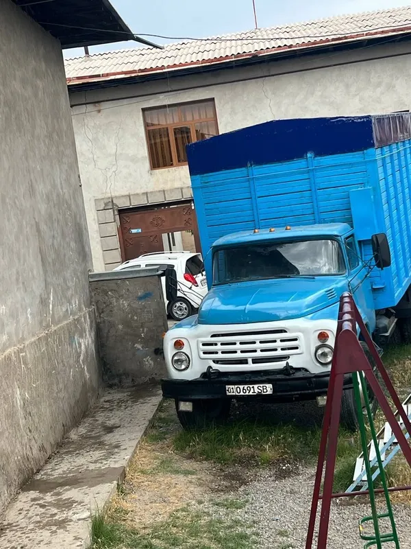 Zil furgon 1993yil 3 Zil furgon 1993yil 3