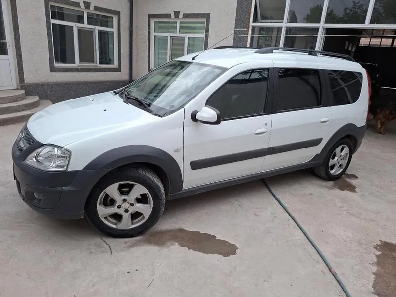 Продается Lada Largus CROSS 2018г. — фото 2