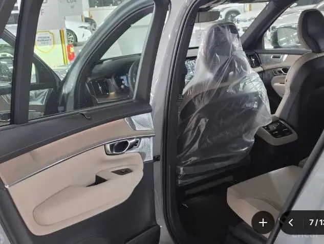 Volvo XC90 B6 Ultra Bright — фото 7