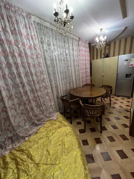 2-комнатная квартира, 66 м², 4/4 этаж (вторичка) 9 2-комнатная квартира, 66 м², 4/4 этаж (вторичка) 9