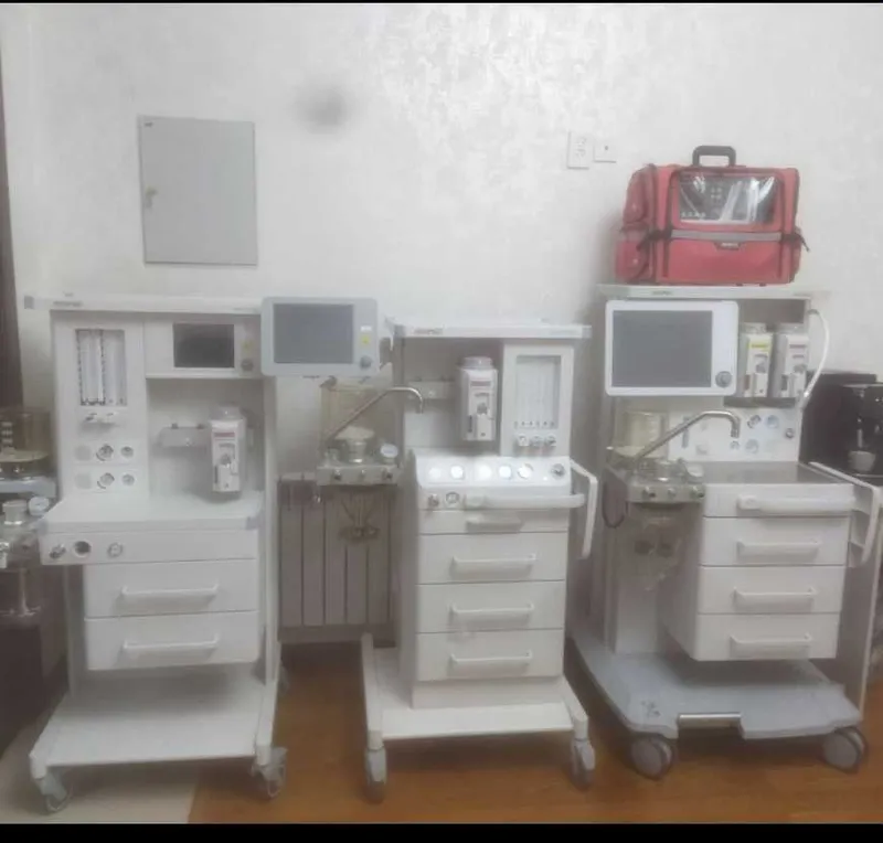 Наркозно -дыхательный аппарат Aeon8800A