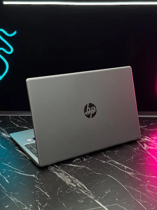 Kuchli Noutbuk HP Core Ultra 7 — фото 2