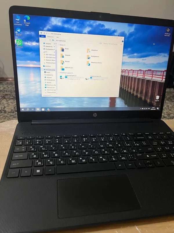 HP Laptop 15s-eq2xxx 3 HP Laptop 15s-eq2xxx 3