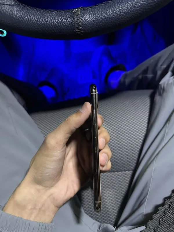 Срочно Iphone Xs Gold LL/A — фото 2
