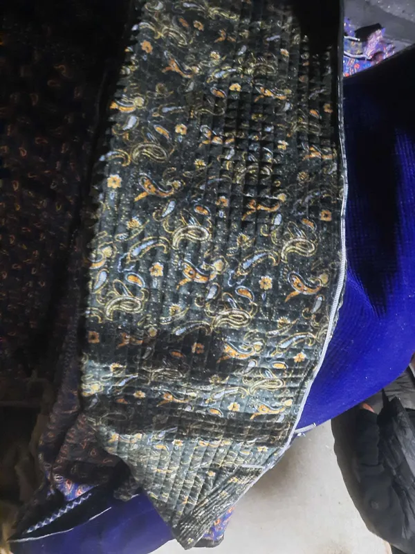 To'nchilik va to'n mahsulotlari sotiladi