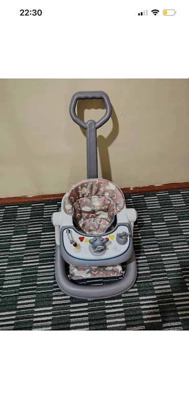 Bolalar uchun yurushni orgatuvchi xadinok Bolalar uchun yurushni orgatuvchi xadinok