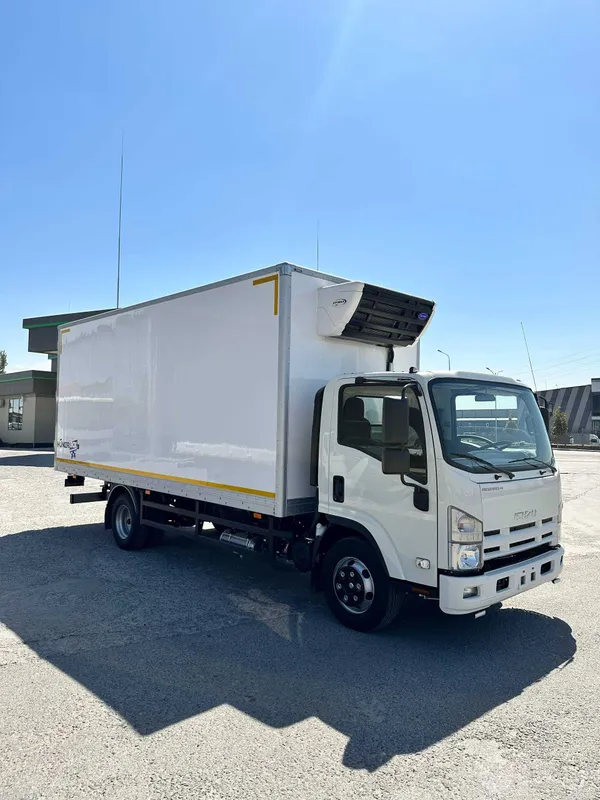 ISUZU NQR 90L-L (рефрижератор +5…−20 °C) 2 ISUZU NQR 90L-L (рефрижератор +5…−20 °C) 2
