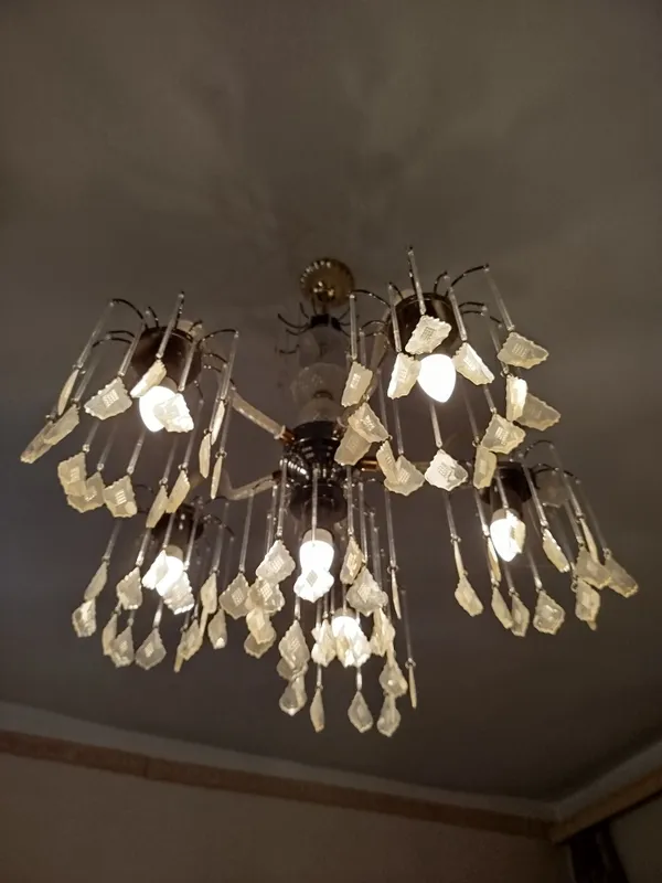 Люстра, в хорошем состоянии. Продаю — фото 2