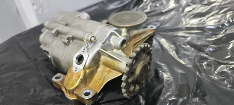 Продам маслонасос m113 w211 w203 w209 1