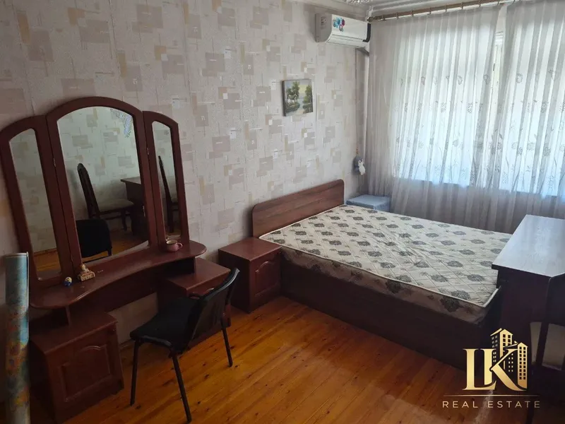 Продаётся 4-комнатная квартира, 151 м², 3/9, Мирабадский район — фото 6