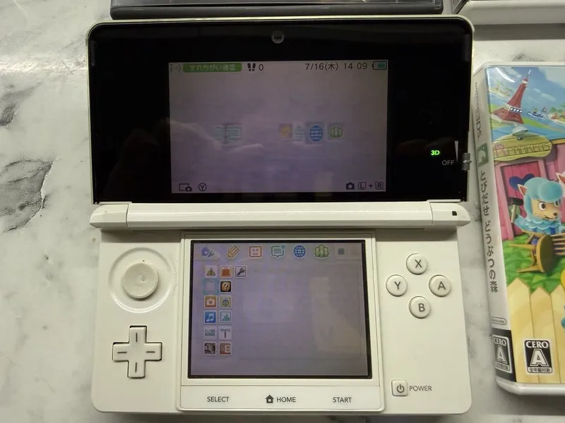 Nintendo 3 DS белый жемчуг 6 Nintendo 3 DS белый жемчуг 6