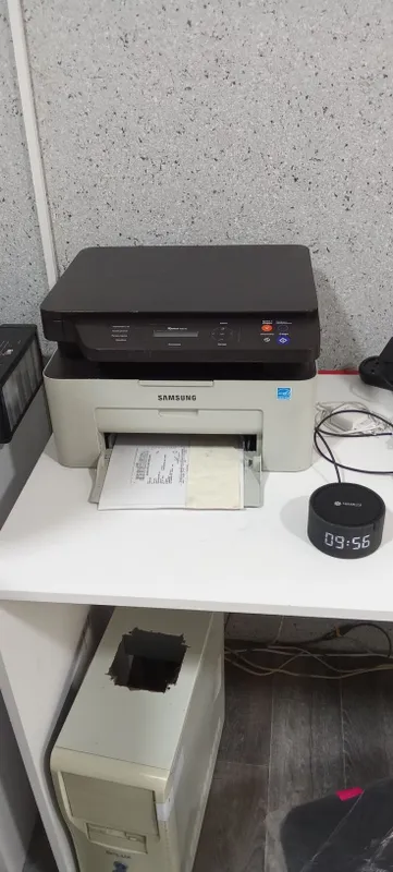 Срочно продаётся принтер три в одном модель samsung