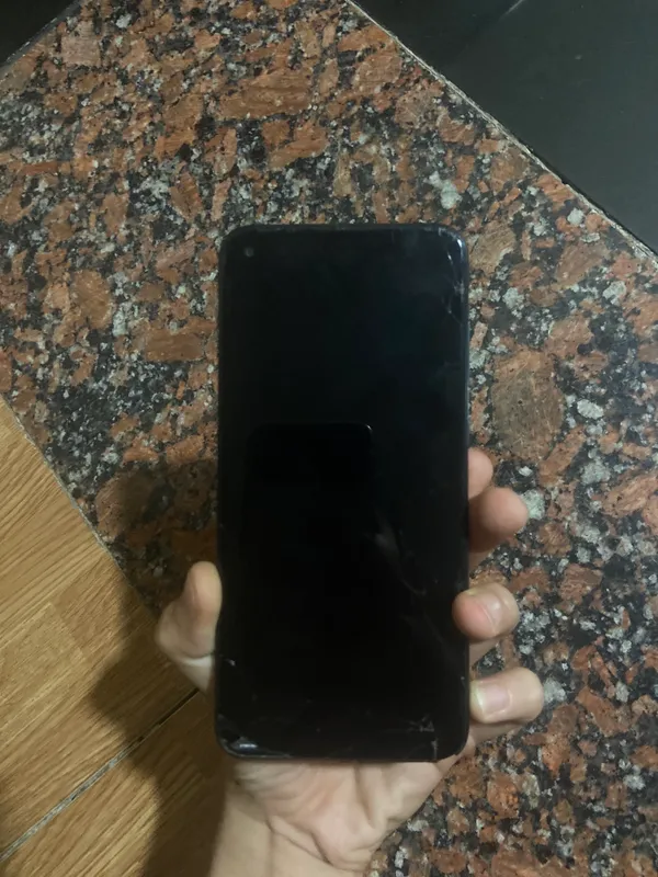 Samsung Galaxy A 11  ( не работает )