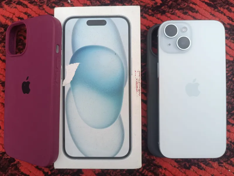 iPhone 15 Blue 128gb 2