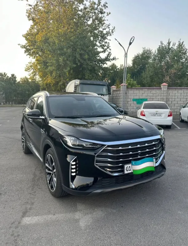 Jetour x70 plus 1.6 luxury 1 Jetour x70 plus 1.6 luxury 1