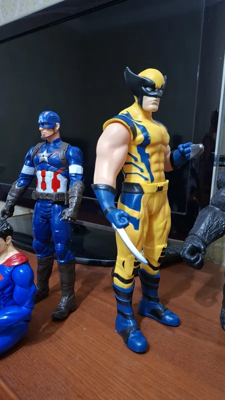 Игрушка герои оригинал за всё 30$