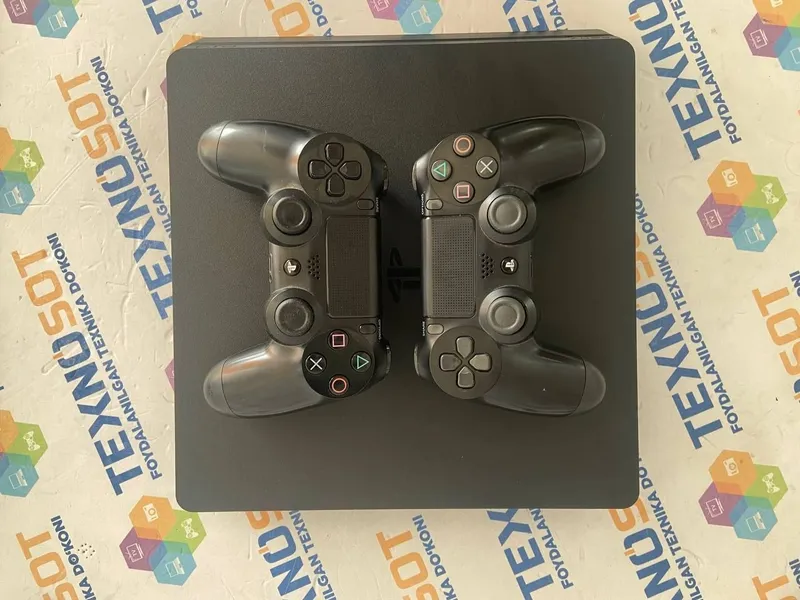 Продаётся PS4 Slim 500GB+ Игры