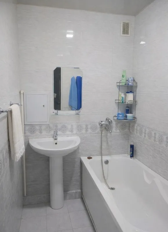 Продаётся 3-комнатная квартира, 3/4/9, 70 м² — фото 4