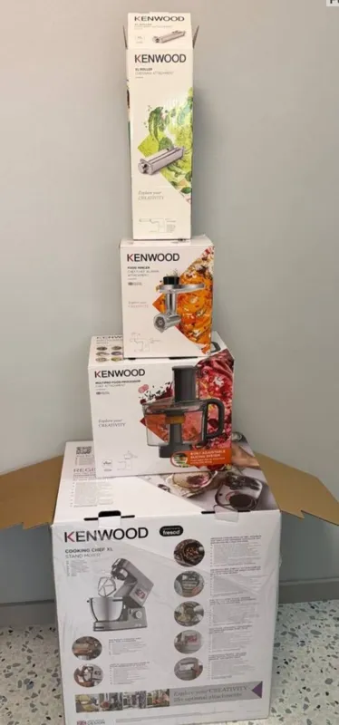 Kenwood Titanium Chef Baker XL (модель KVL85.704SI), 1