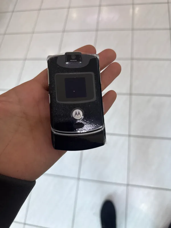 motorola v3 2