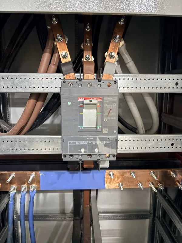 Santexnika Elektrika xizmati 4 Santexnika Elektrika xizmati 4