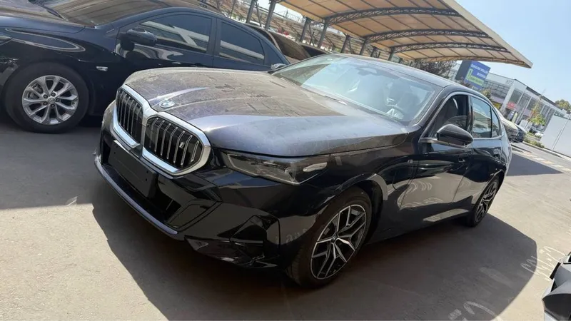 BMW i5 40L 2025 года M-Sport 2 BMW i5 40L 2025 года M-Sport 2