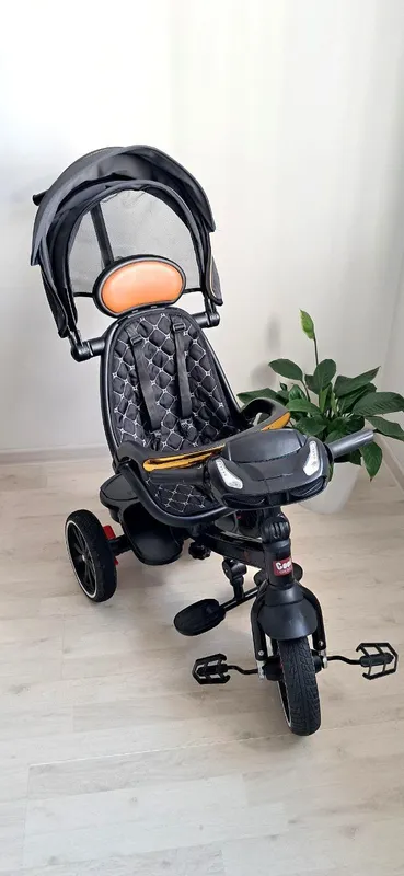 Velo-kolyaska sotiladi