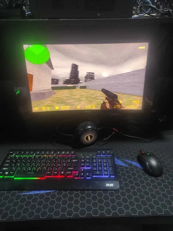 SROCHNA Game Club sotiladi 10 ta 4 SROCHNA Game Club sotiladi 10 ta 4