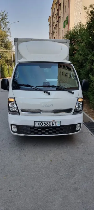 Srochna Kia Bongo elektr sotiladi.