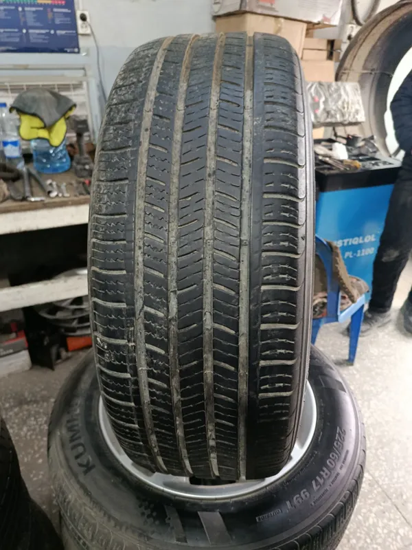 Malibu 2.4 diska R17 Orlando ga GM made in Korea+Solus Kumho balon — фото 1