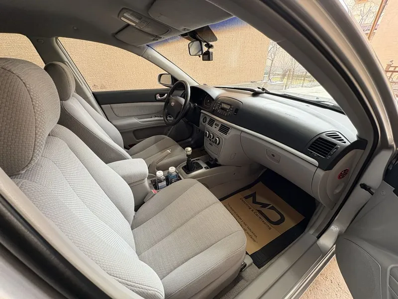 Hyundai Sonata 2006 г., 2.4 л. объем двигателя, атмосферный двигатель — фото 6