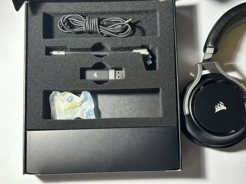 Corsair Virtuoso RGB Wireless — фото 2