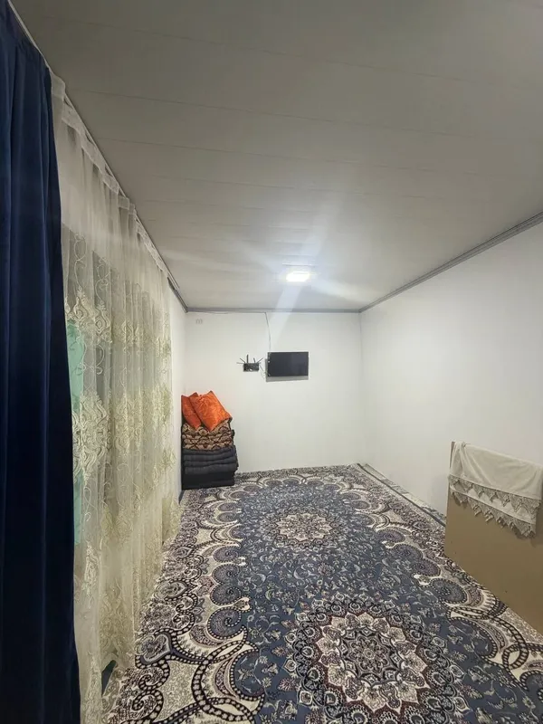Olmazor tumani Bitonka yolni yuzida hovli sotiladi 3