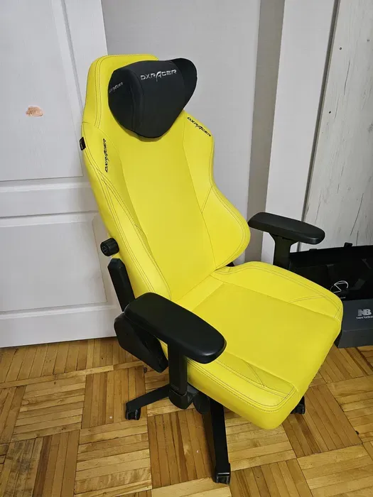 Продам кресло dx racer pro (новое)
