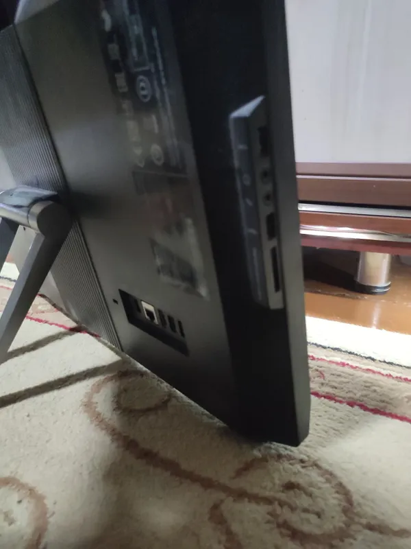 Моноблок Lenovo. В рабочем состоянии. (Дисплей не работает) — фото 2