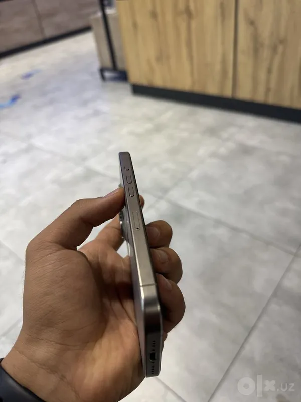 iPhone 15 Pro 128 ГБ 6 iPhone 15 Pro 128 ГБ 6