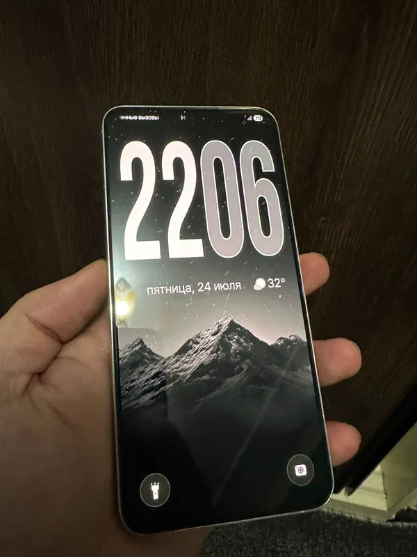 Samsung Galaxy S22 Plus Vetnam 12/256 Holati ideal Korobka bor 2