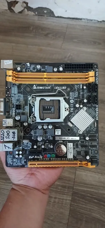 Материнская плата BIOSTAR H81MLV3 (LGA 1150) под восстановление / доно Материнская плата BIOSTAR H81MLV3 (LGA 1150) под восстановление / доно
