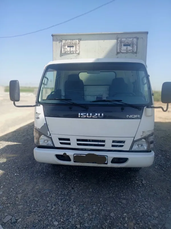 Isuzu sotiladi xolati yaxshimisiz xolatda Isuzu sotiladi xolati yaxshimisiz xolatda