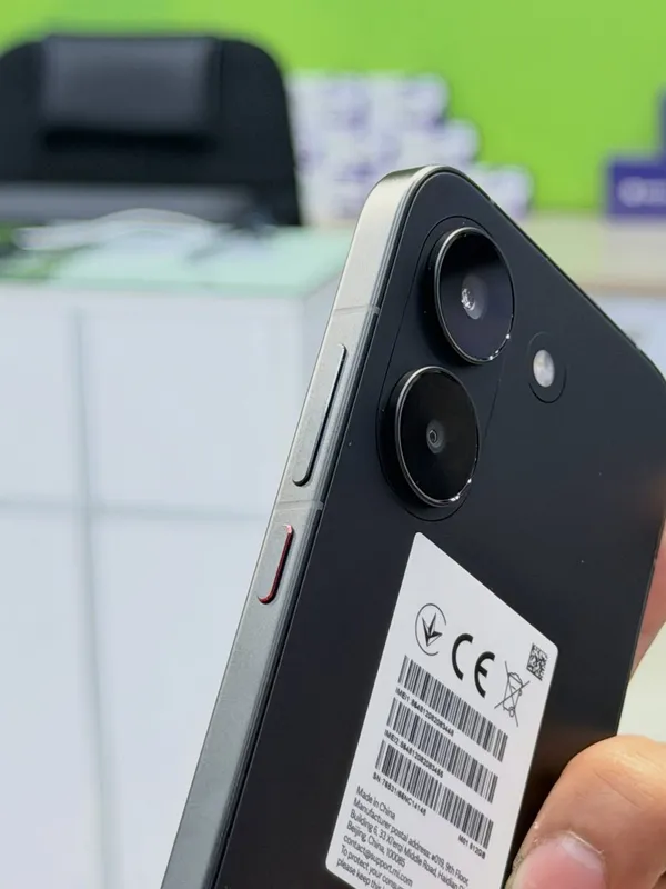 POCO X8 PRO — фото 2