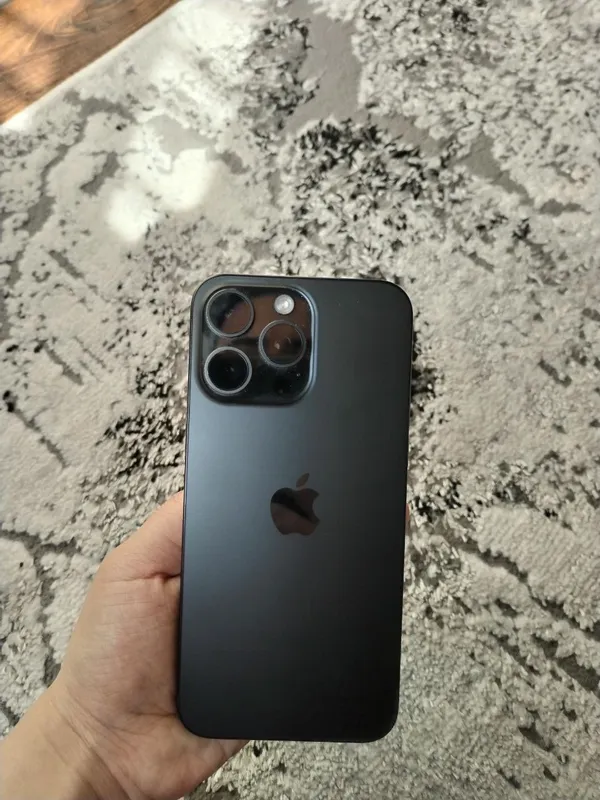 iphone 15 Pro Max (Black Titanium) 1 iphone 15 Pro Max (Black Titanium) 1