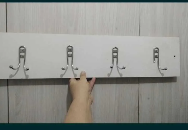Вешалка настенная — фото 1