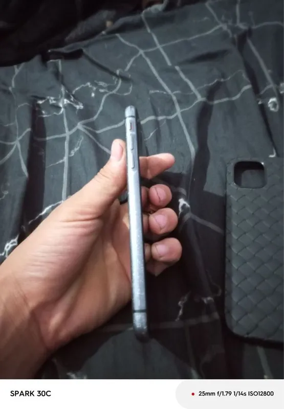 Iphone 11 64/100% 4 Iphone 11 64/100% 4