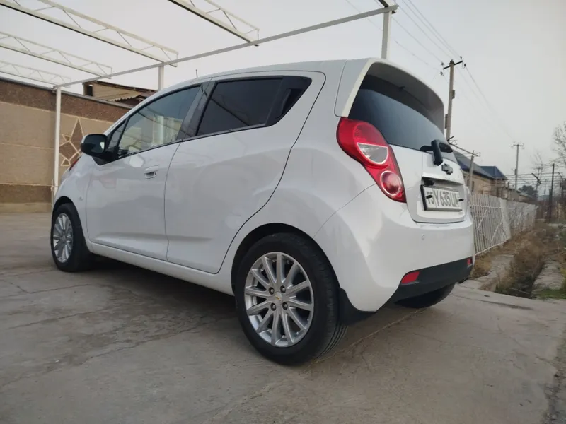 Chevrolet spark sotuvda 2022 mexanika — фото 3