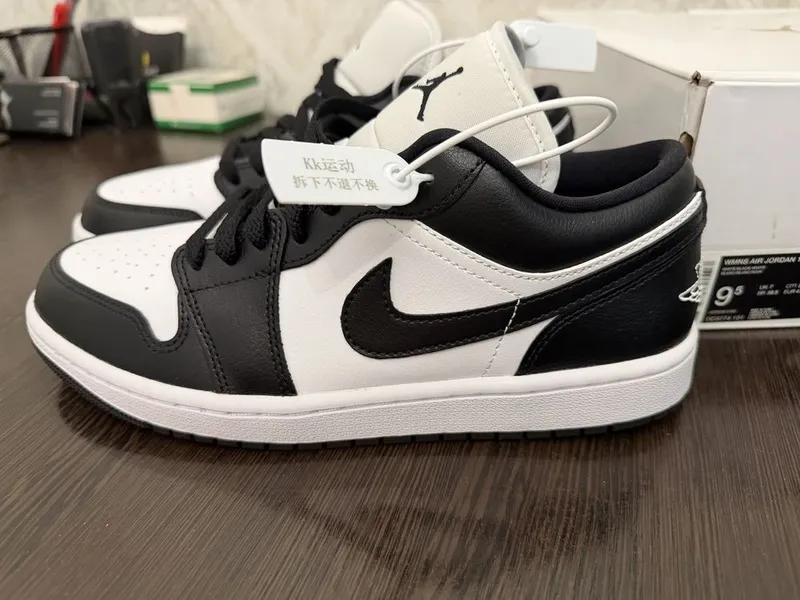 Nike Air Jordan Low 41 размер оригинал новые — фото 3