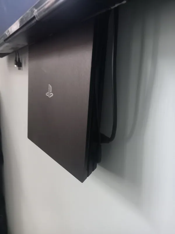 Sony PlayStation 4 slim 1tb v11.00! 3