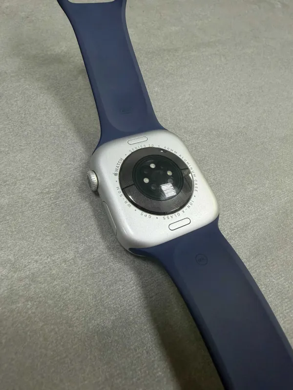 Apple Watch 10 46mm Silver — фото 2