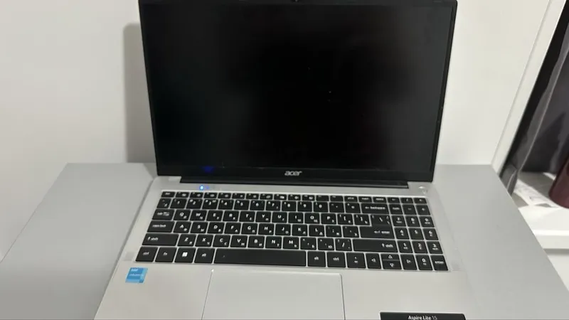 Ноутбук Acer Aspire Lite — фото 1