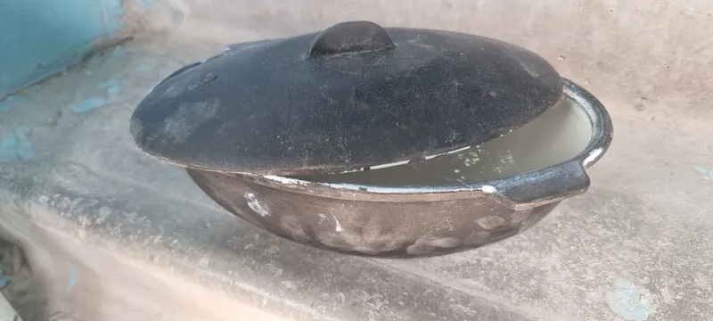 Утятница чугунная с крышкой